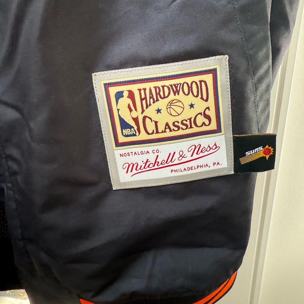 Mitchell & Ness Black and Orange Phoenix Suns Bomber Jacket - Picture 2 of 4